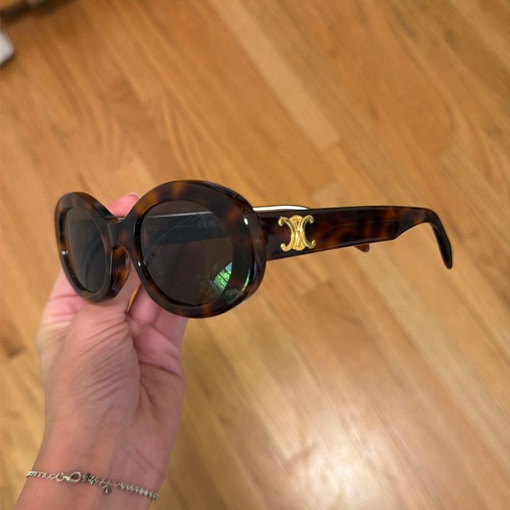CELINE Tortoiseshell Oval Sunglasses - Brown - Picture 3 of 4